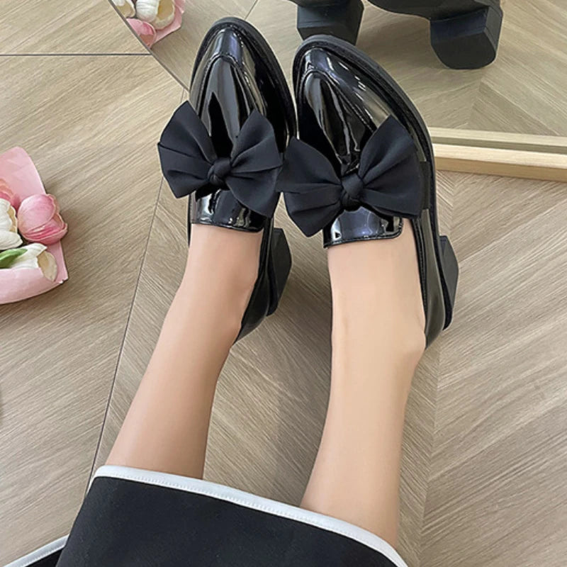 Vivienne™ – Patent Bow Loafers