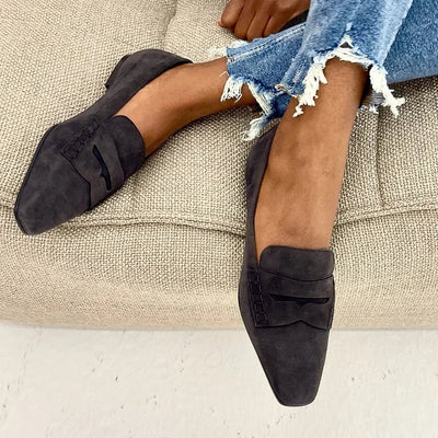 HARPER BOUTIQUE | SUEDE LOAFERS