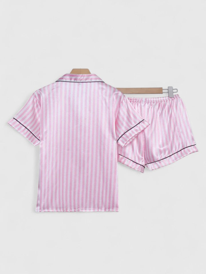 Rhaquellee | Sophisticated Pajama Set