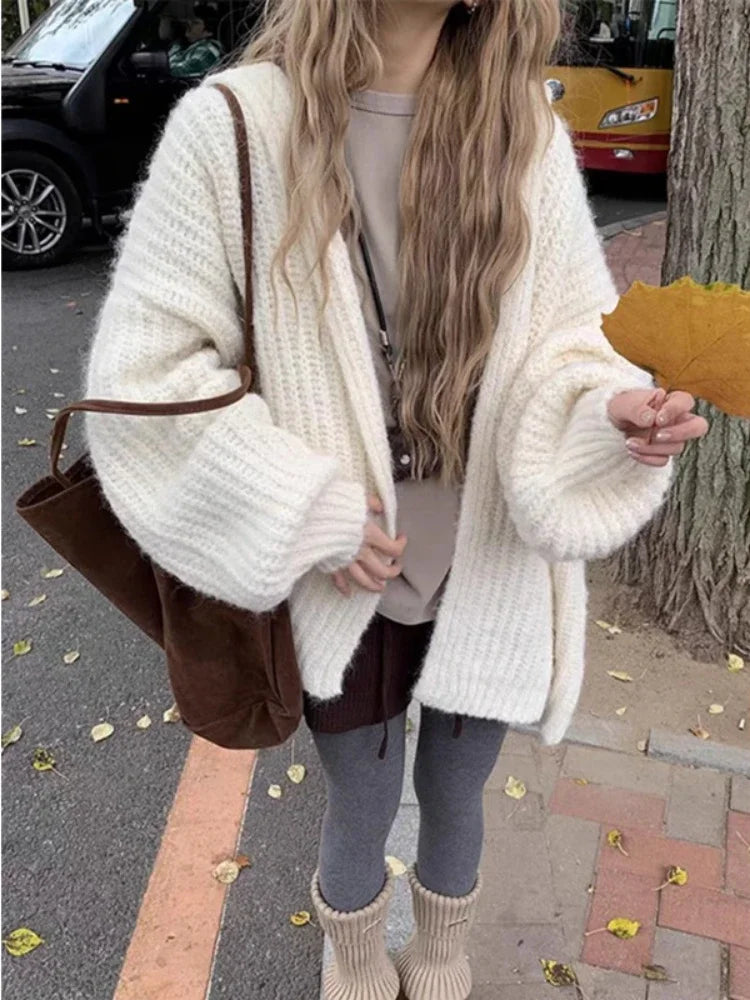 Solène™ – Oversized Knit Cardigan